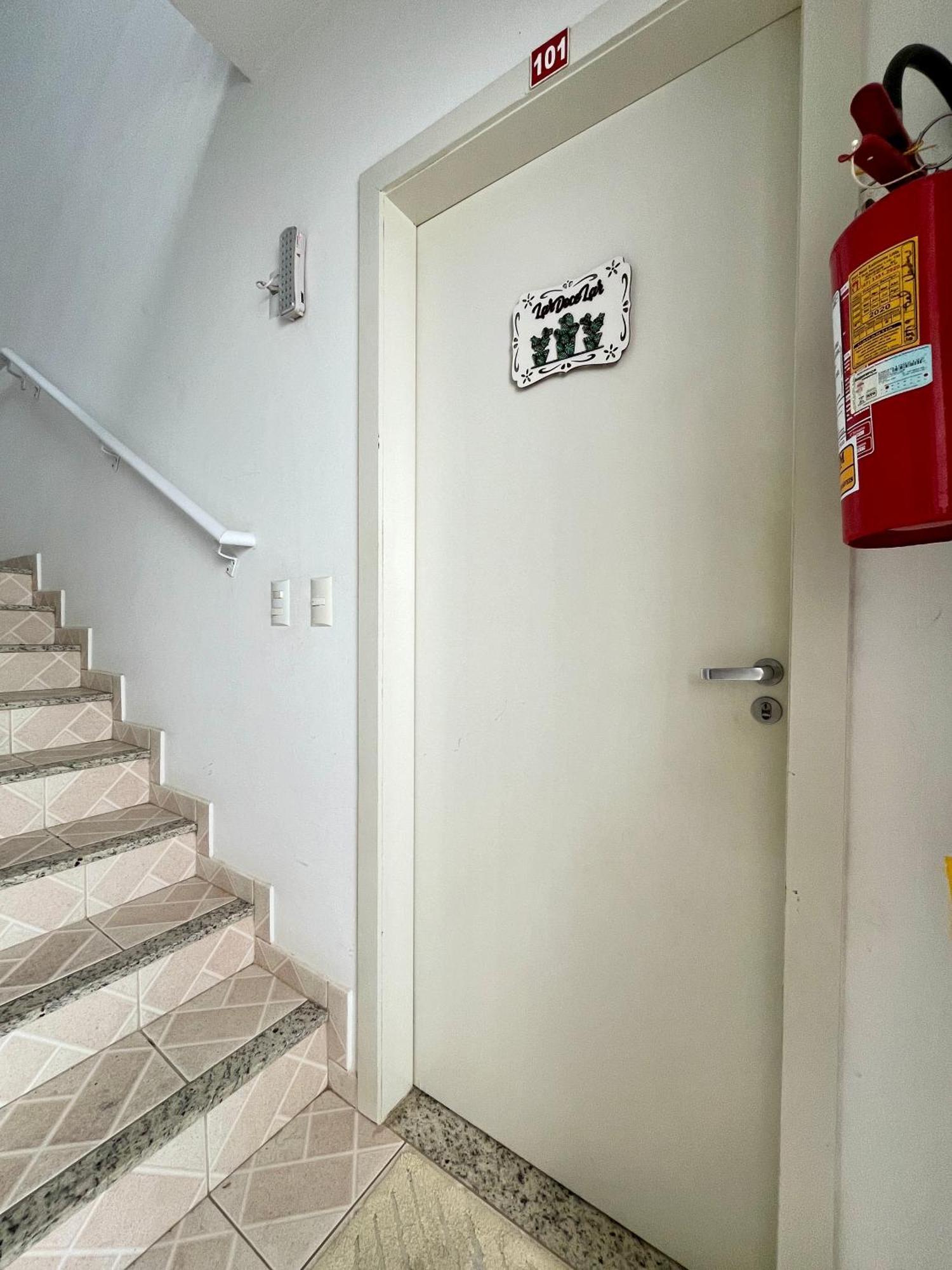 Ape Aconchego Apartment บรุสเก ภายนอก รูปภาพ